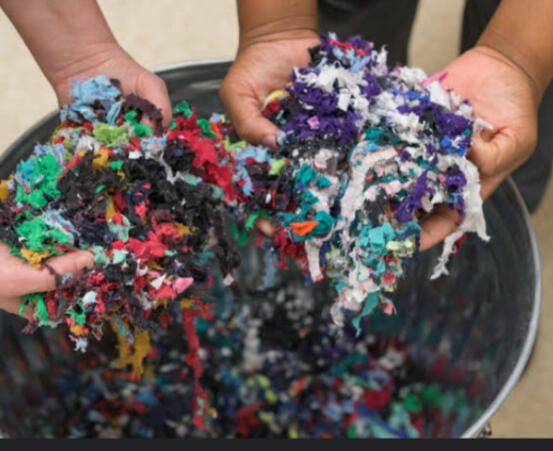 The shredder shreds textile waste